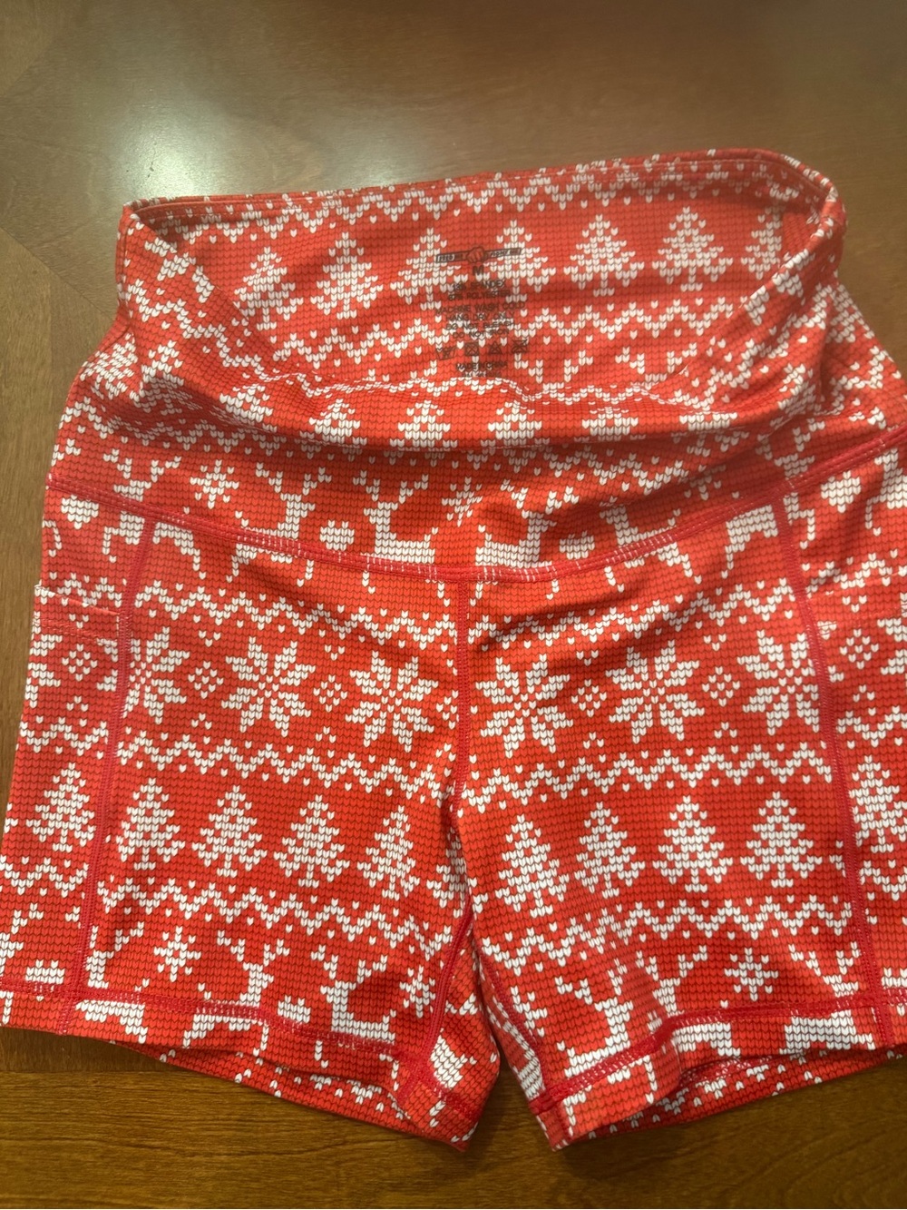 Feed Me Fight Me 4” shorts - size Medium - Christmas Sweater print
